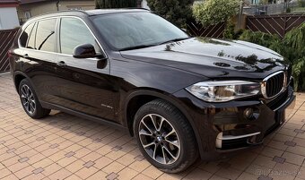 Predám BMW X5 Xdrive 30 d,r.v.2016, 190 kW - 2