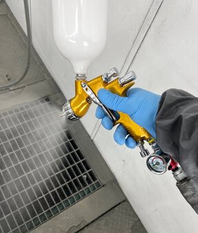 Nová profi Striekacia lakovacia pištoľ gti pro lite 1.3mm - 2