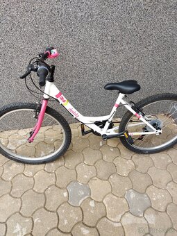Dievčenský bicykel - 2