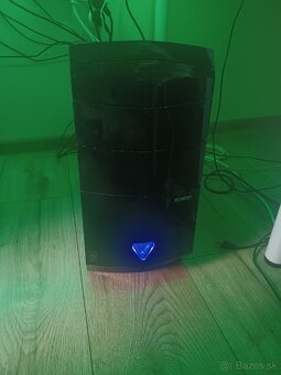 Herný/pracovný počítač intel core-i7 - 2