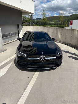 Mercedes Benz CLA - 2
