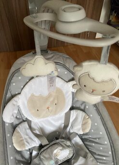 Hojdacie kreslo Cuddle Lamb Ingenuity - 2