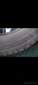 Predám pneumatiky 205/65 r16c - 2