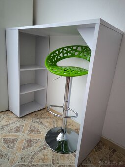 jedálenský pult - 2