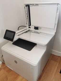 Tlačiareň HP - 2