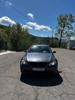 BMW e91 318i 2009 Benzín - 2