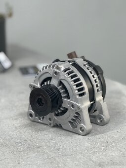 Alternátor Denso 104210-2710 - 2