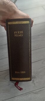 Predám. Sväté písmo, TOP stav - 2