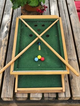 Predam staru hru (ceskoslovensku) - biliard s jamkami - 2