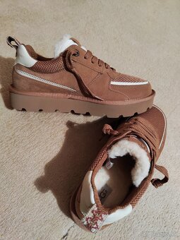 Predám dámske topánky UGG - 2