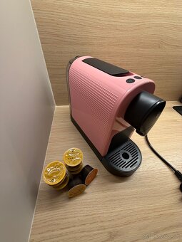 Tchibo Cafissimo PURE+ cherry (ružové)Kávovar na kapsuly - 2