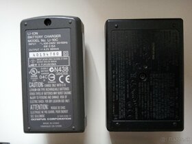 Nabíjačky Olympus Canon. - 2