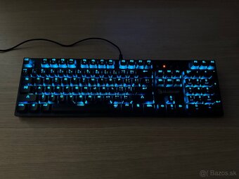 Mechanicka klavesnica a4tech - 2