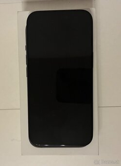 Apple iPhone 15 256GB - 2