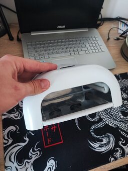 UV lampa na nechty - 2