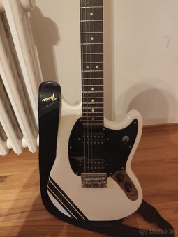 Gitara Fender Squier Mustang - 2