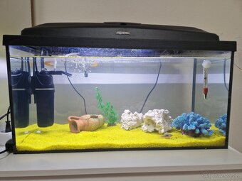 Predám 56l akvárium Aquael - 2