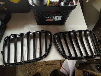 Predné mriežky, predná maska BMW X1 e84 - 2