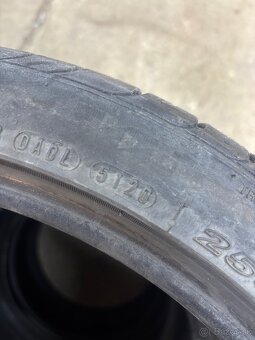 255/35 r19 Nexen nfera - 2