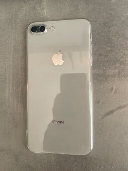iPhone 8 Plus 64GB - 2