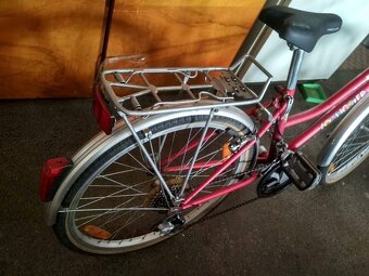 Juniorsky damsky bicykel 24". - 2