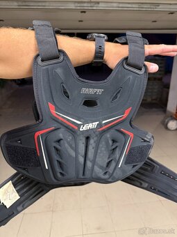 Hrudný chránič Leatt 3DF AirFit - 2