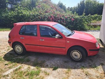 Volkswagen Golf 4 1.6 74 kw - 2