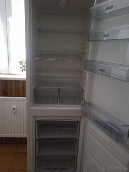 Chladnička s mrazničkou - 2