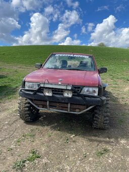 Predam opel frontera 2.5tds - 2