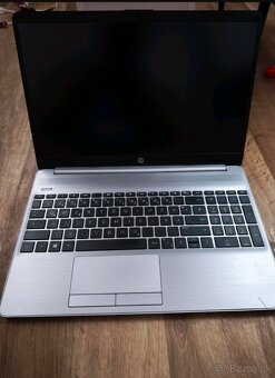 hp 255 g8 ryzen 5 5500U - 2