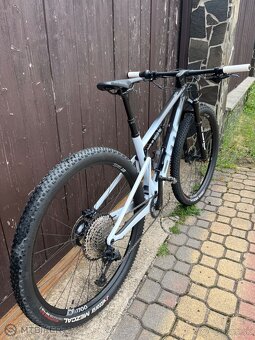 BMC Fourstroke Three 29 bicykel, carbon/white, S - 2