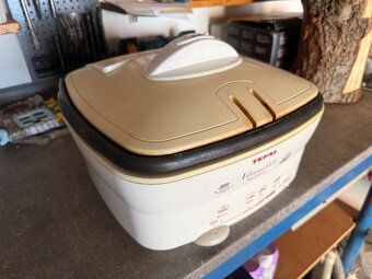 Fritéza Tefal FR401330 Versalio - 2