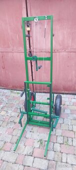 včelársky vozík - 2