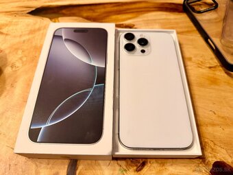 iPhone 16 Pro Max 256GB WHITE TITANIUM - 2