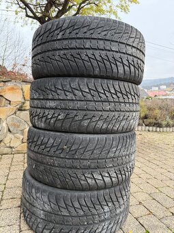 Zimné pneumatiky 295/40 r20 - 2
