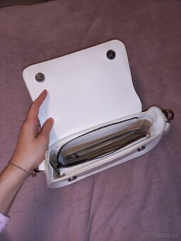 Biela ekokožená kabelka od ukrajinskej značky Katy Soho - 2