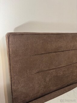 Manželská posteľ s odkladacím priestorom - 2