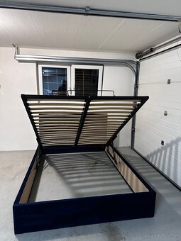 Čalúnená posteľ 140x200 - 2