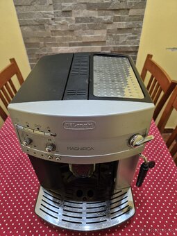 Predám kávovar Delonghi - 2