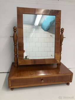Toaletné stolové zrkadlo okolo roku 1850 - 2