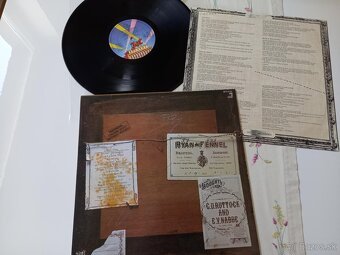 ELO „Secret Messages„ /Jet 1983/ + orig. vnut. ob/texty, skv - 2