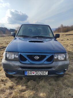 Nissan Terrano - 2