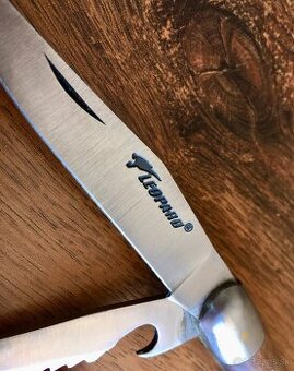 Zatvárací nôž pre rybárov, Leopard - 2