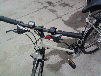 Predam damsky cestny bicykel - 2