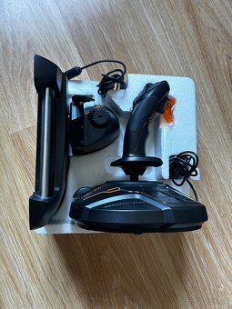 Thrustmaster HOTAS T.16000M - 2