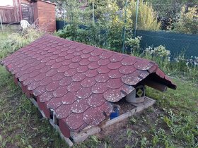 Predám strechu/ konštrukcia / z dreva nad altánok. Rozmer cc - 2