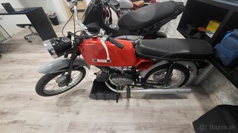 Jawa 23 mustang - 2