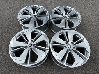 ORIGINAL ŠKODA OCTAVIA RS DISKY 5x112 R18 TOP - 2