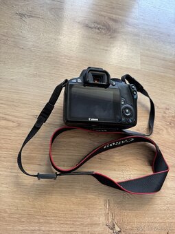 Canon EOS 100D - 2
