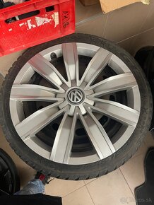 PUKLICE VW R17 - 2